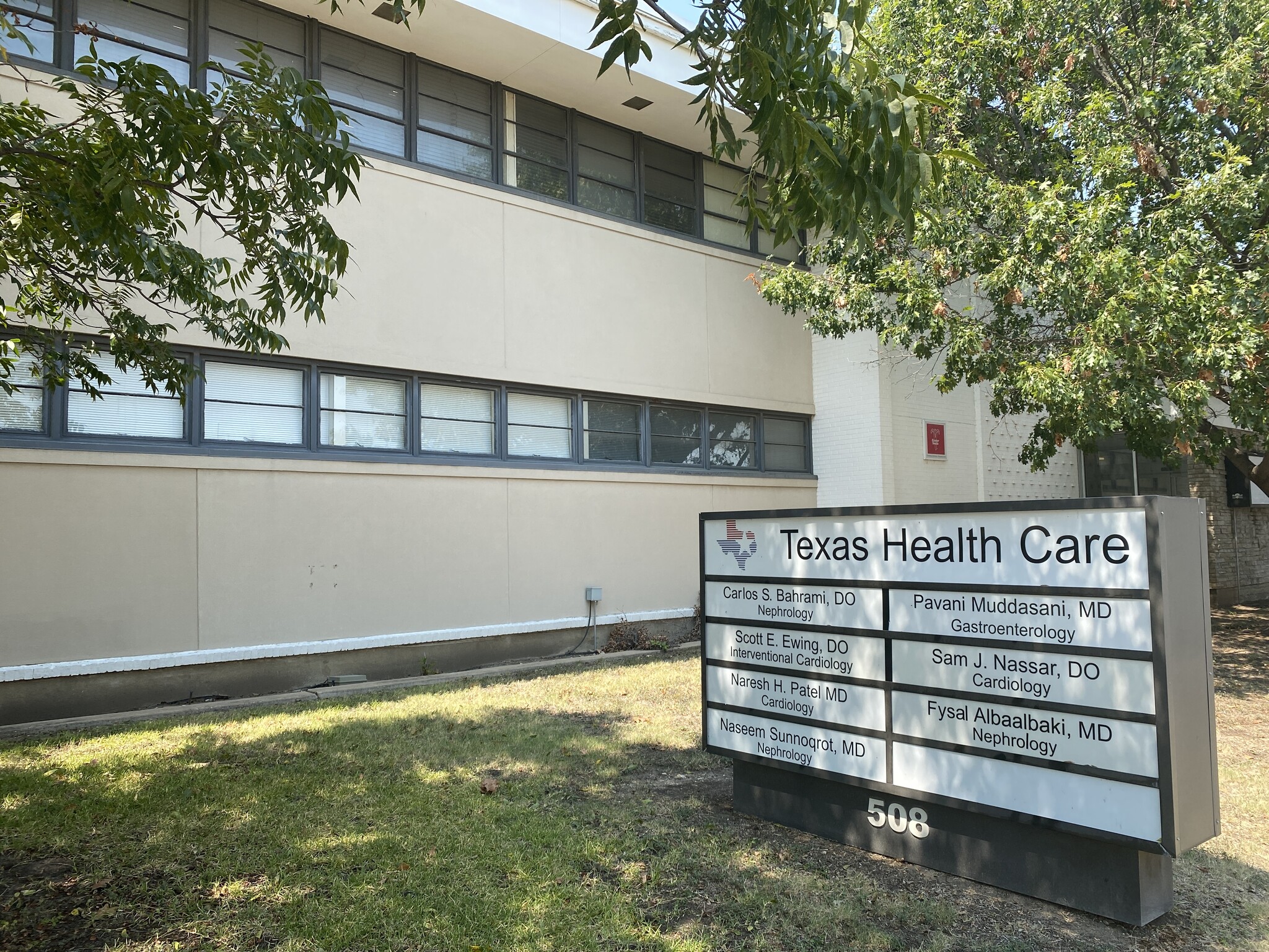 508 Adams St, Fort Worth, TX for Rent