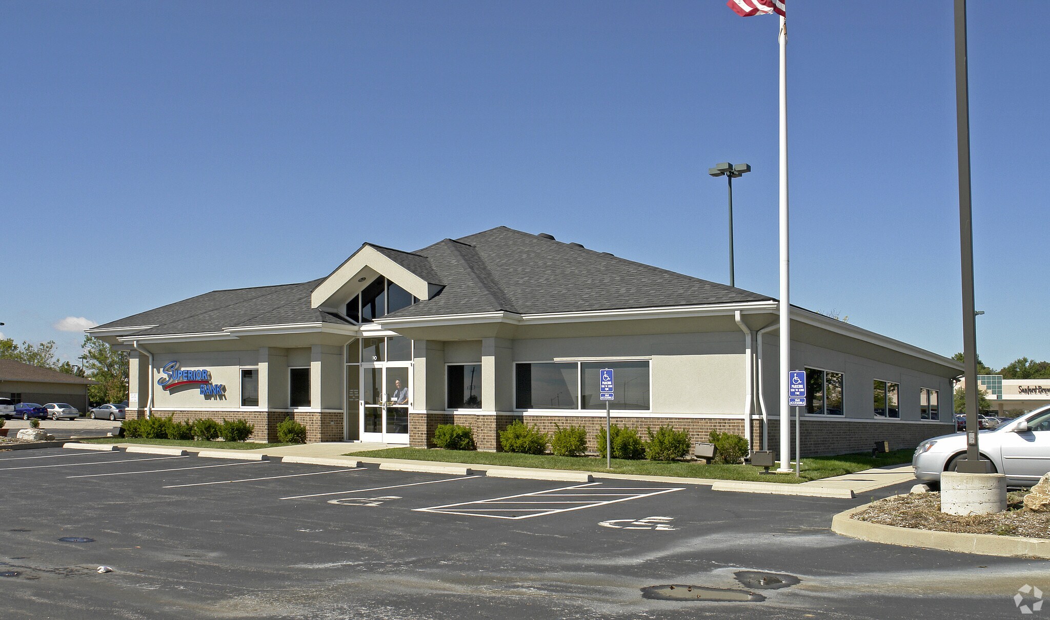 90 Village Square Shop Ctr, Hazelwood, MO for Sale