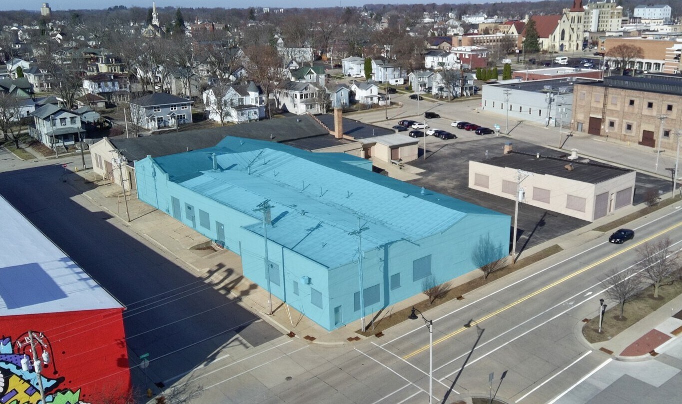 161 S Franklin St, Janesville, WI for Rent