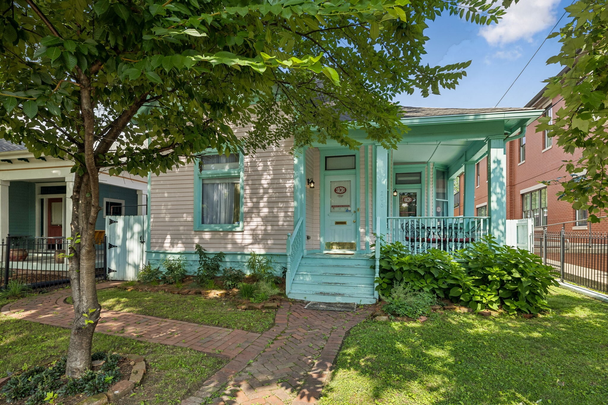 206 S 11th St, Nashville, TN for Sale