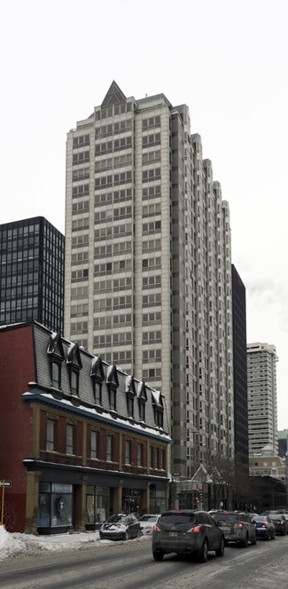 Westmount, QC Retail - 4175 Rue Sainte-Catherine O