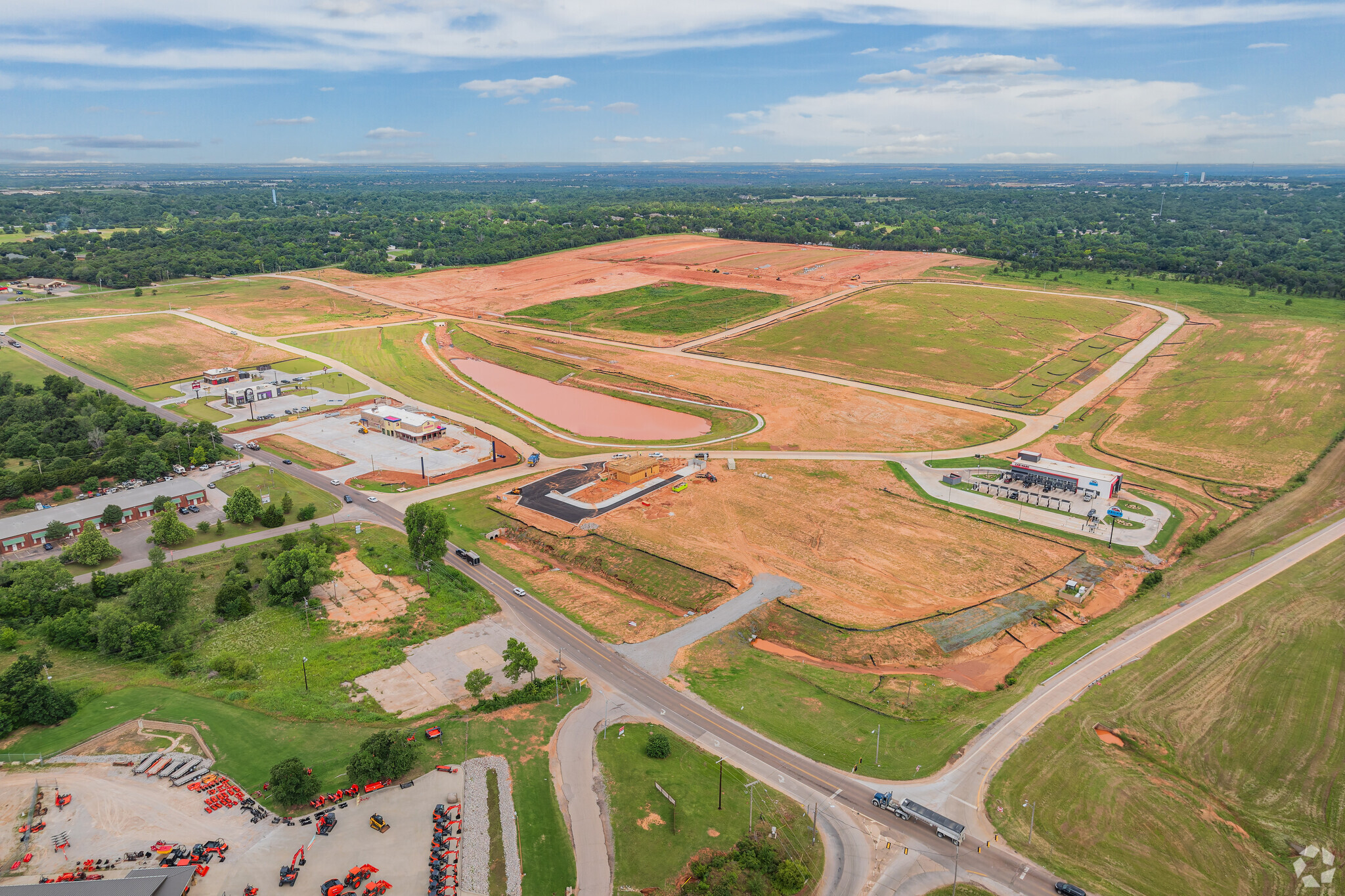 I-35 & Waterloo Rd, Edmond, OK for Rent