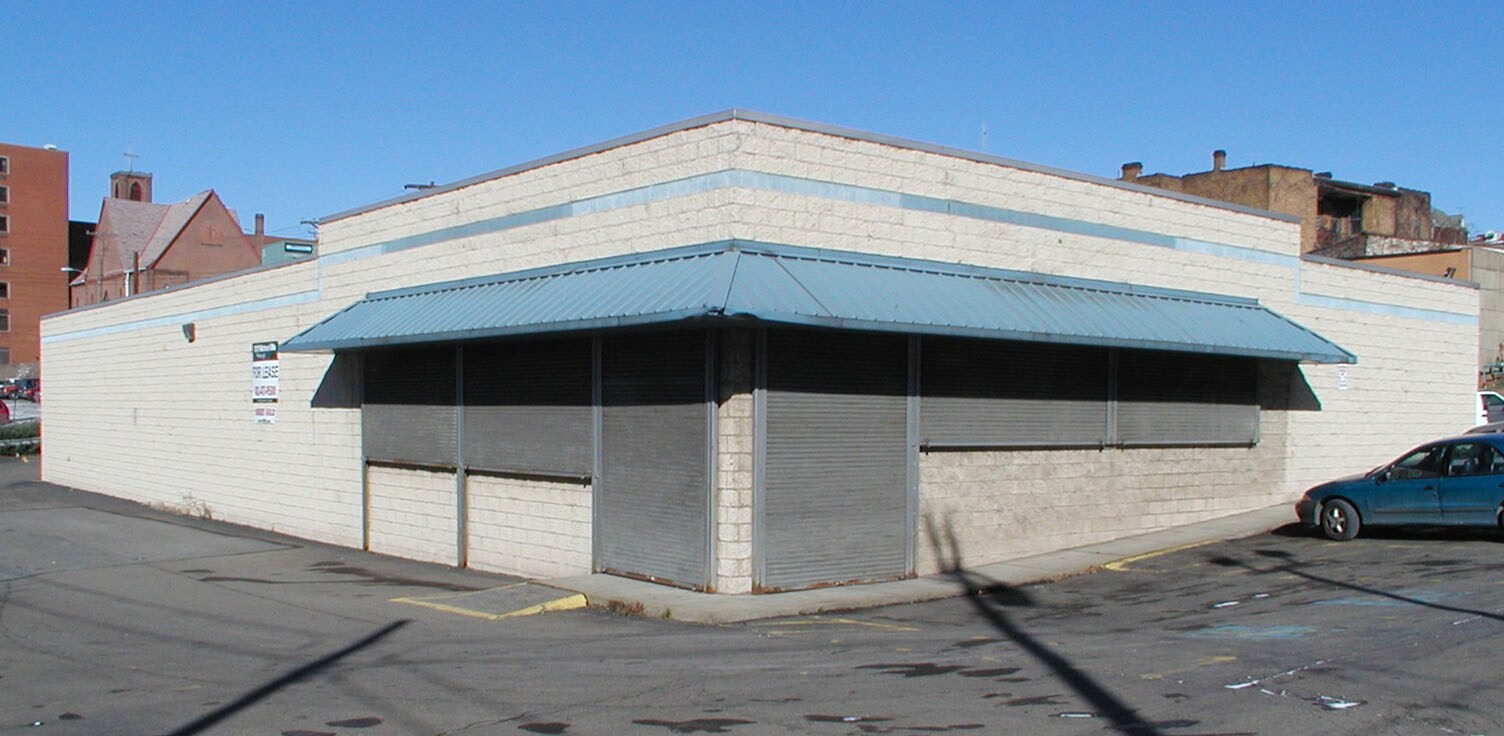 401 6th St, Braddock, PA for Sale