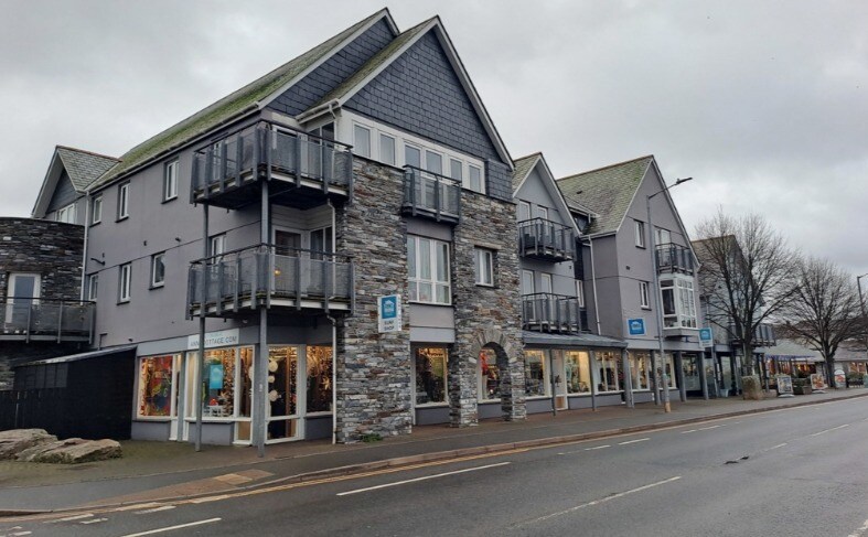 7,8 & 9 Eddystone Rd, Wadebridge, CON for Rent