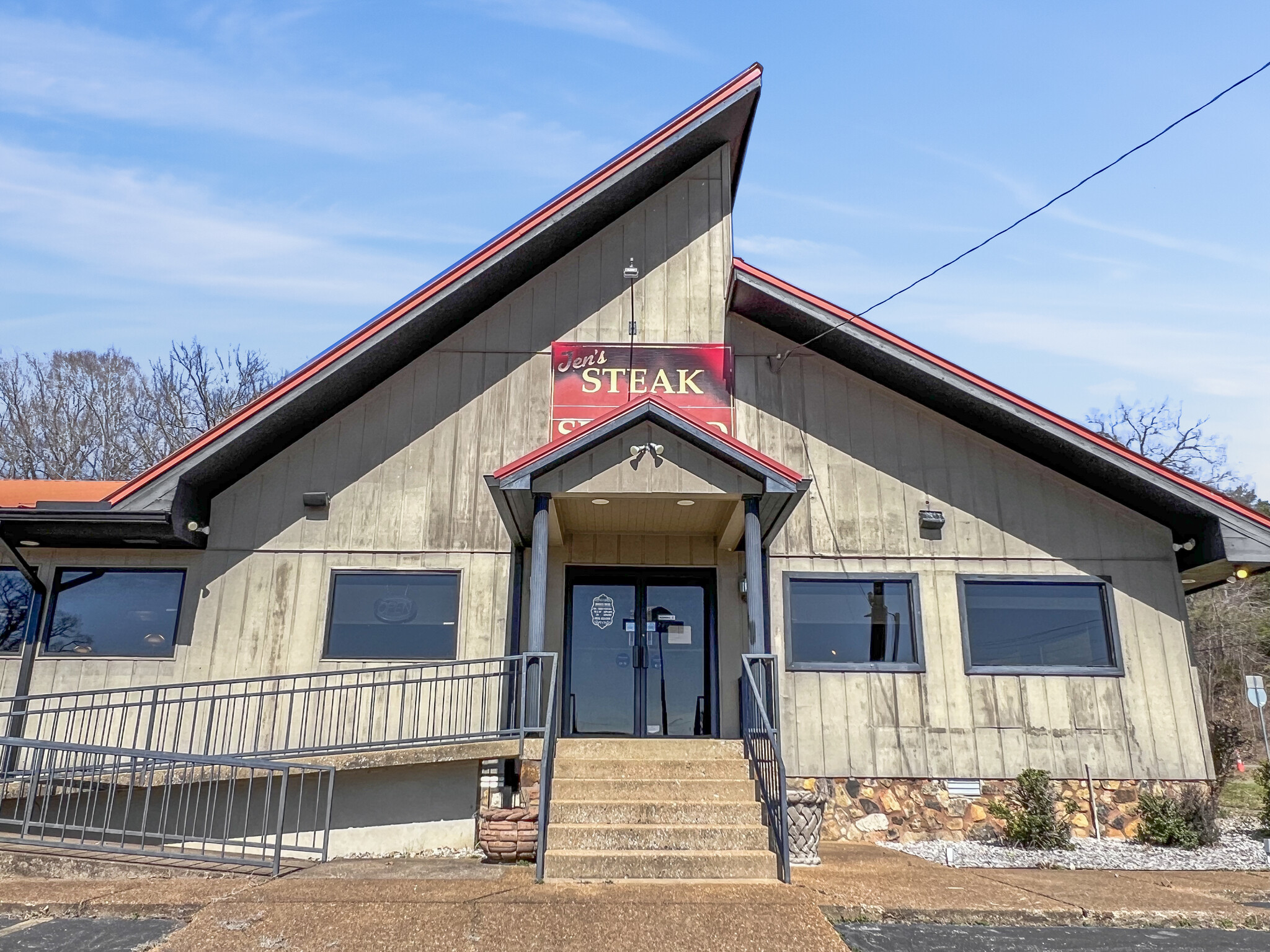 15371 Highway 13 S, Hurricane Mills, TN for Sale