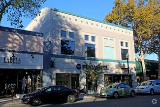 1373-1375 N Main St  