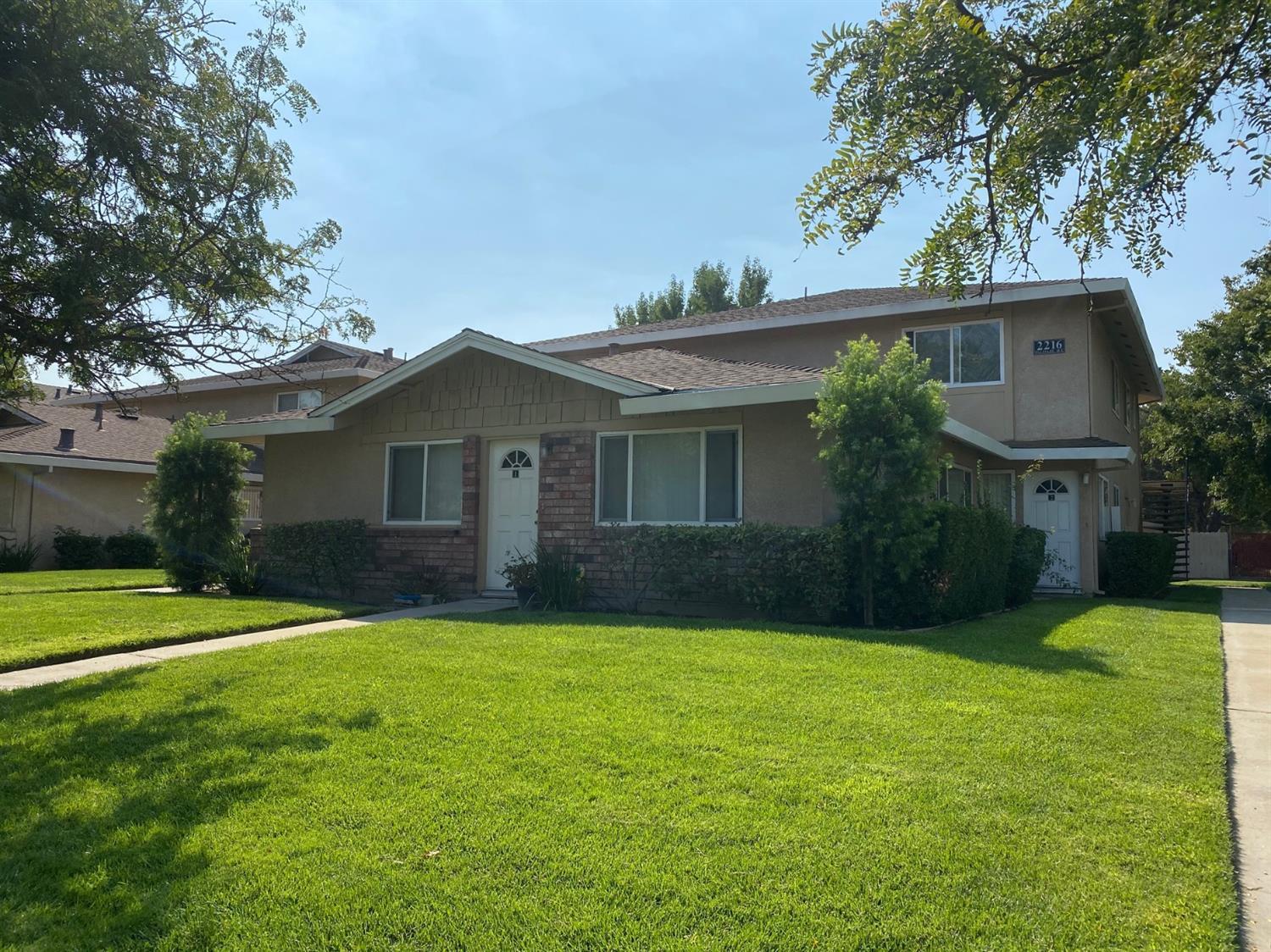 2216 Palisade Ave, Modesto, CA for Sale