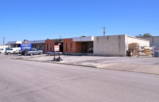 San Antonio, TX Flex - 12114-12122 Radium St