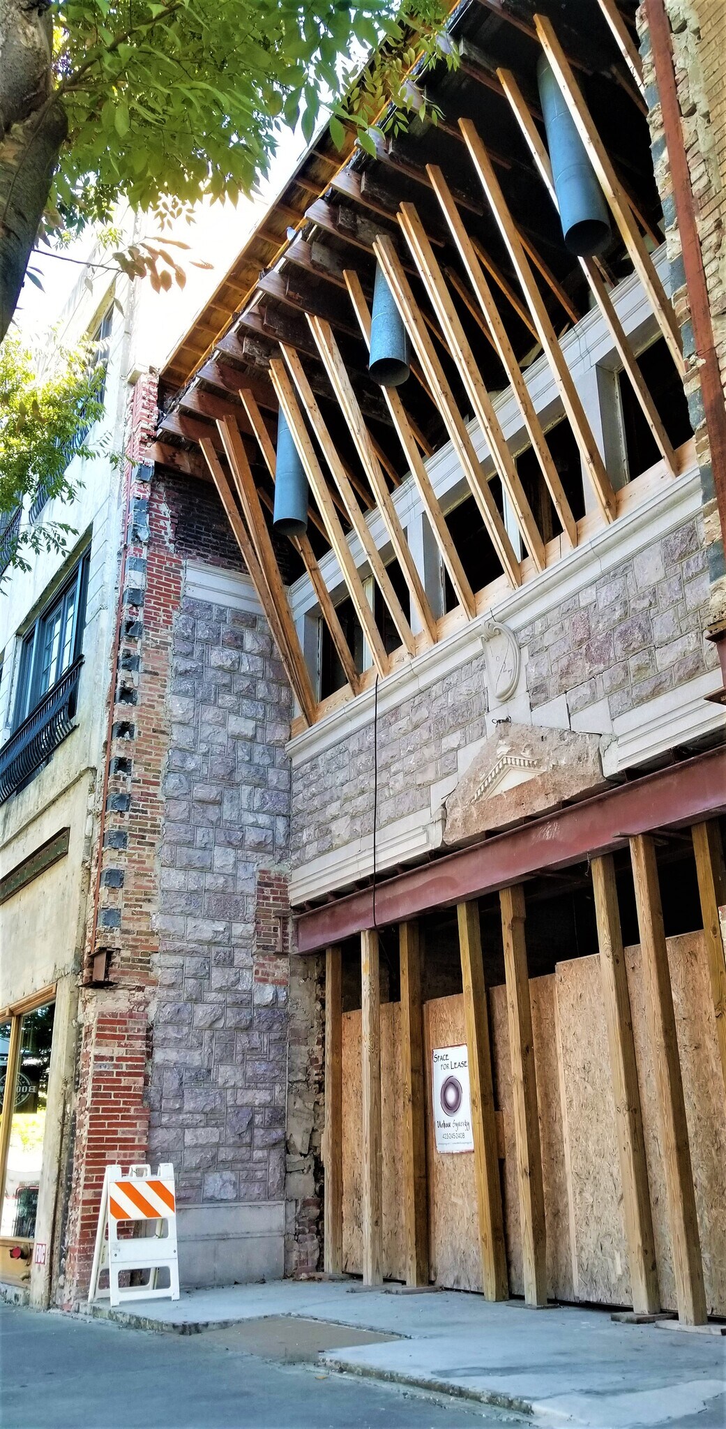 211 Broad St, Kingsport, TN for Sale