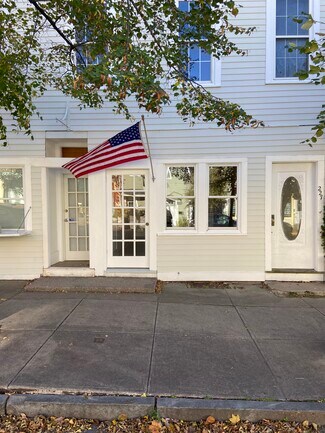 Hudson, NY Office/Retail - 227 Warren St