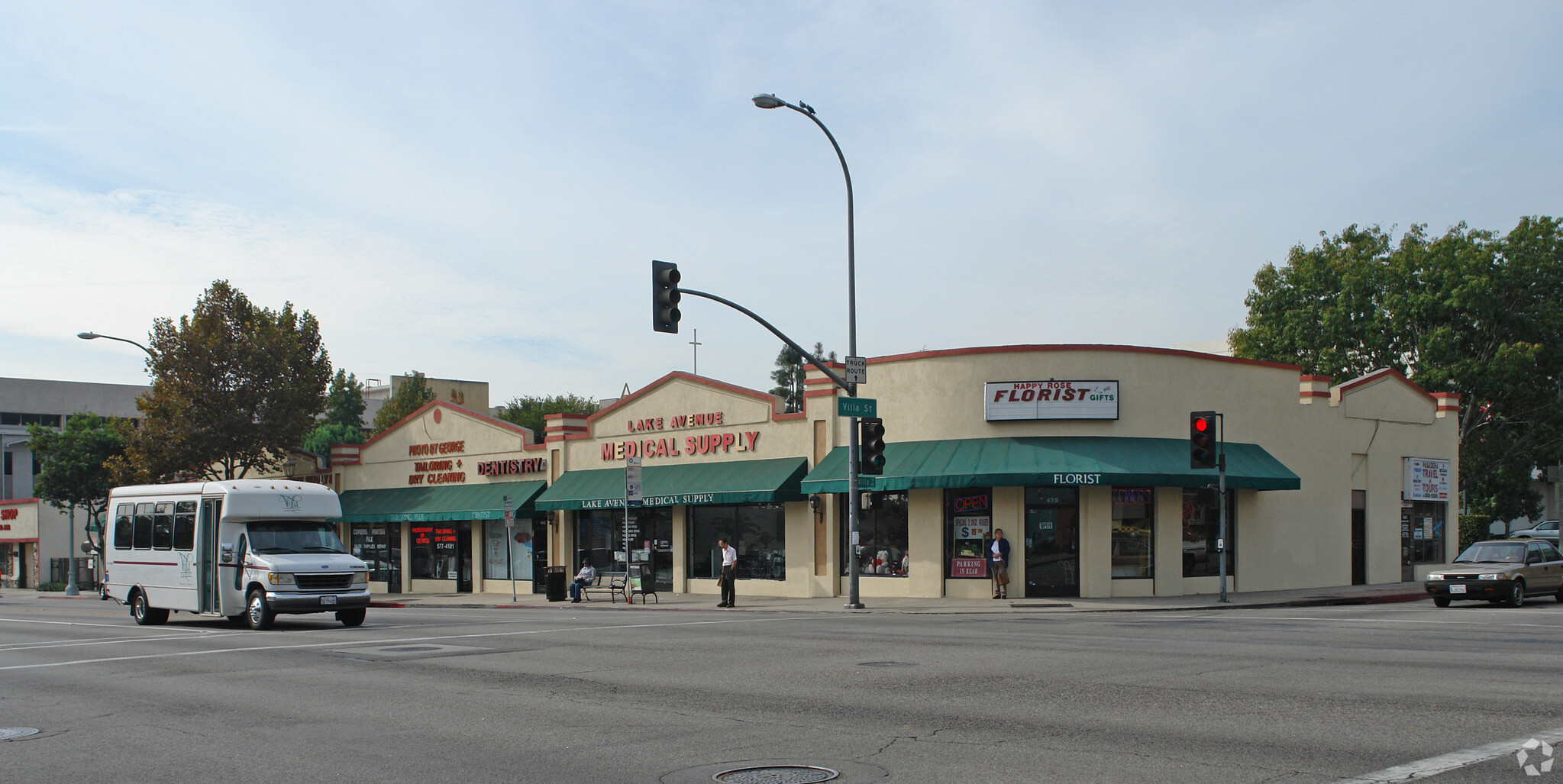 445-475 N Lake Ave, Pasadena, CA for Rent