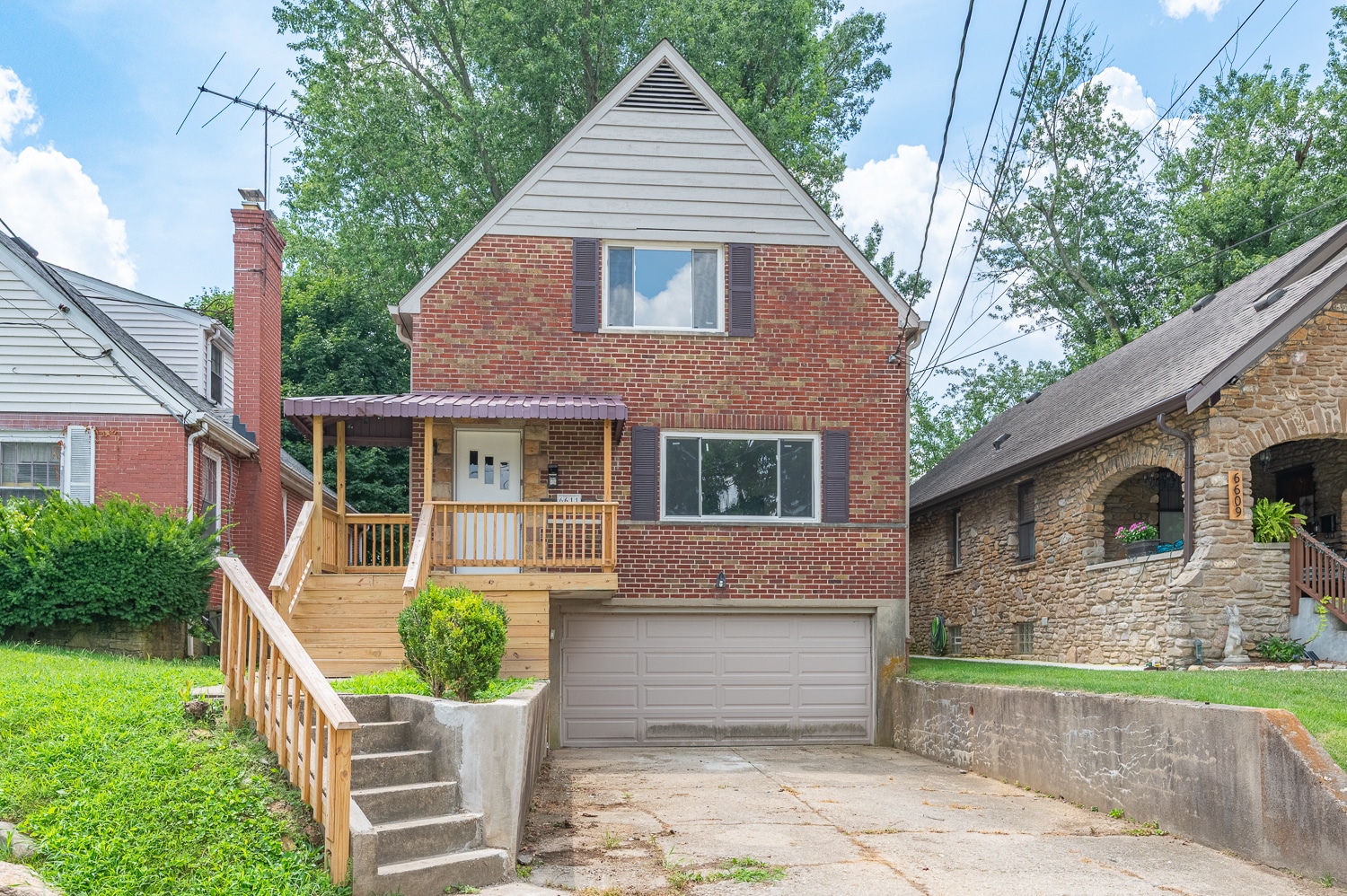 6611 Merwin Ave, Cincinnati, OH for Sale