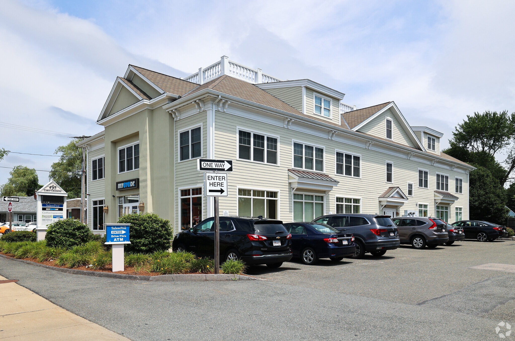 495 Cabot St, Beverly, MA for Sale