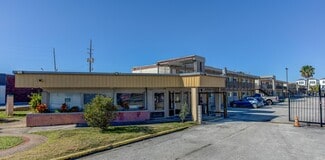 Houston, TX Hospitality - 9430 Main St
