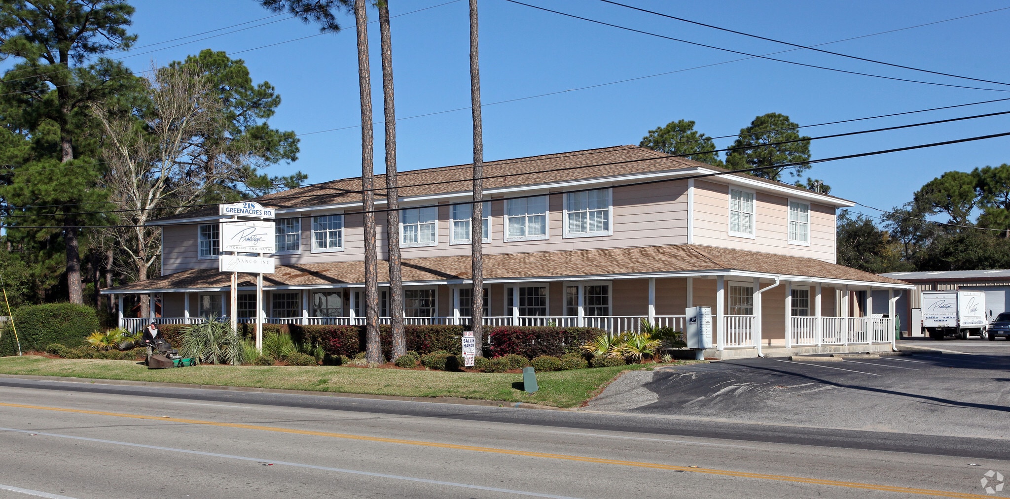 218 Green Acres Rd, Fort Walton Beach, FL for Rent