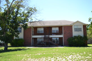 Junction, TX Apartments - 100 Shady River Dr