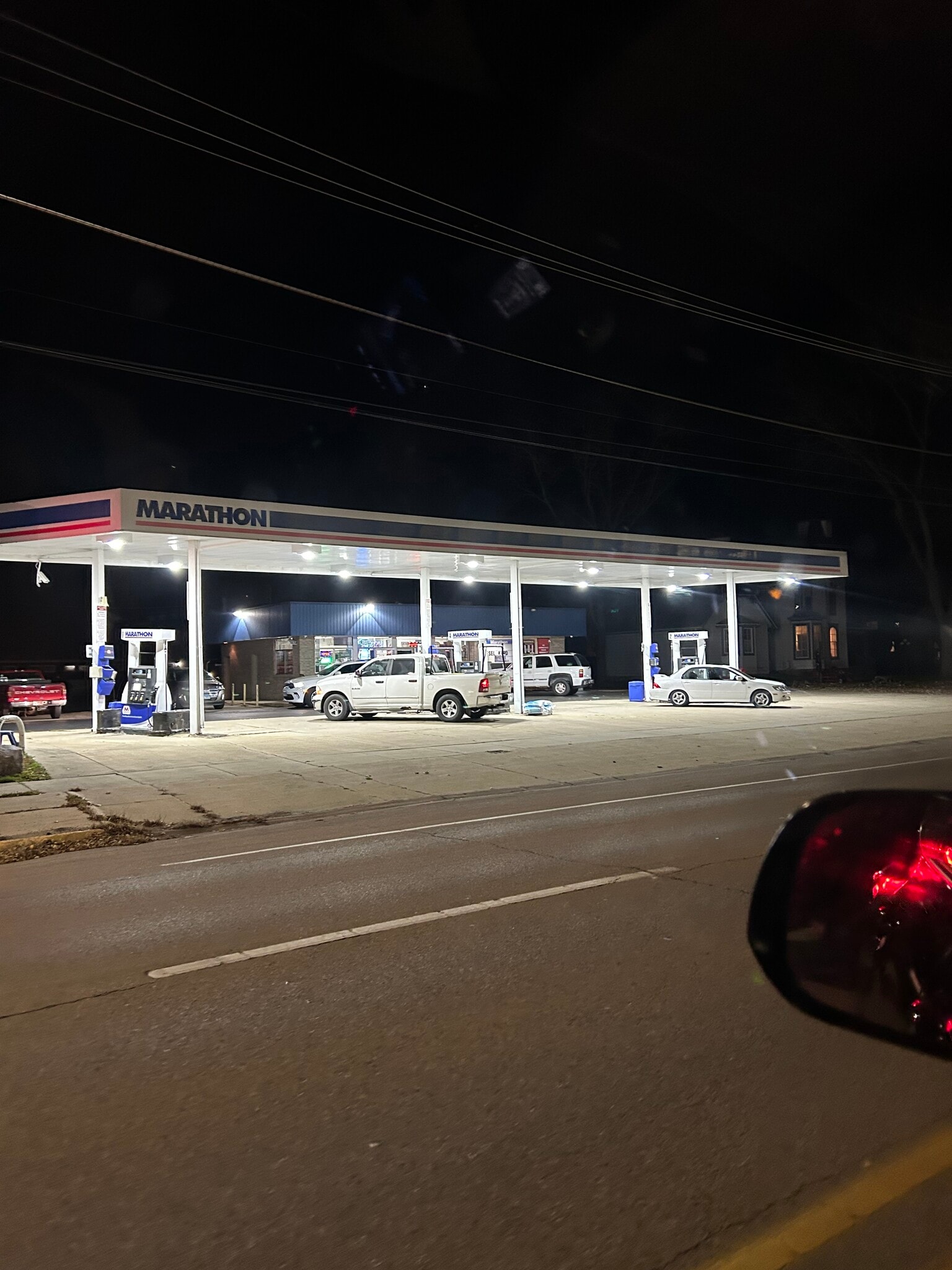 817 N State St, Belvidere, IL for Sale