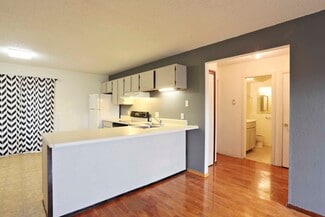 Colorado Springs, CO Apartments - 935 Hathaway Dr