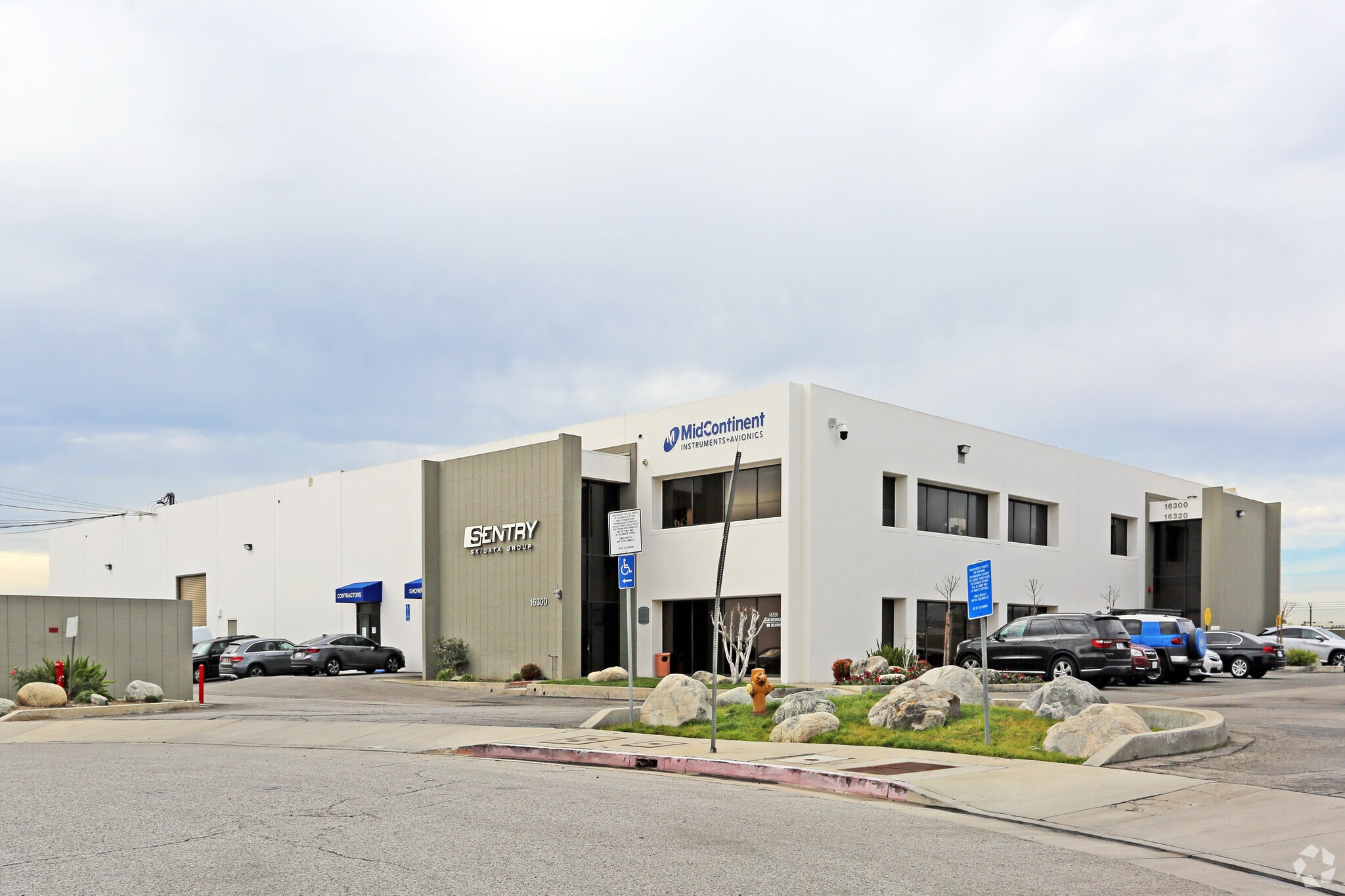 16300 Stagg St Van Nuys, CA 91406 Industrial Property for Lease on