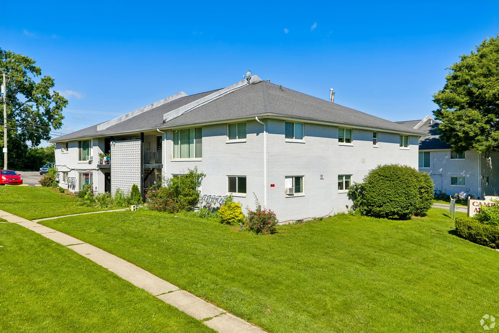 1980-2016 Cambridge Dr, Lexington, KY for Sale