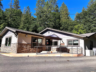 Meadow Vista, CA Veterinarian/Kennel - 17120 Placer Hills Rd