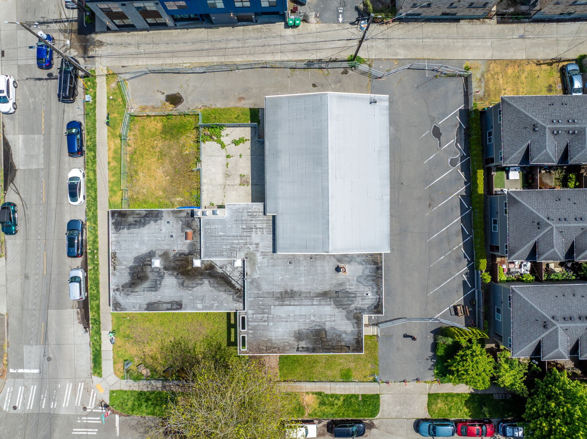 4800 40th Ave SW, Seattle, WA for Sale