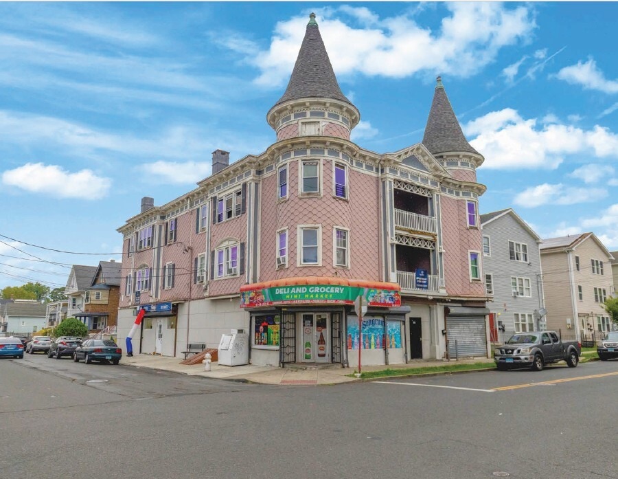 743-751 Arctic St, Bridgeport, CT for Sale