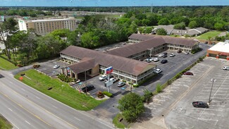 Beaumont, TX Hospitality - 2155 N 11th St
