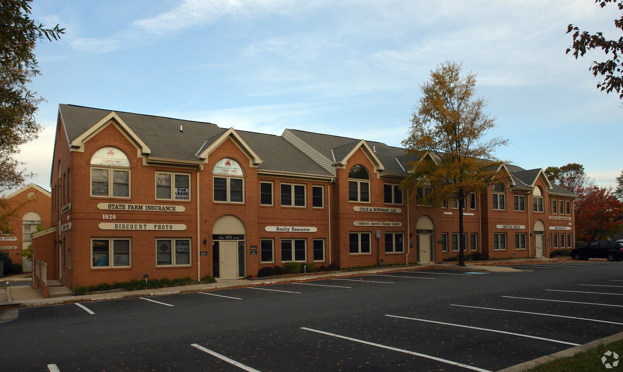 1020 Elden St, Herndon, VA for Sale