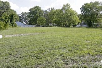 730 Caesar Chavez Ave  