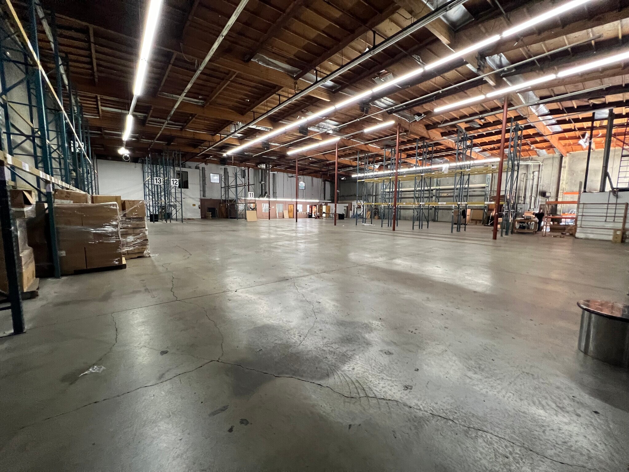 123 E 35th St, Los Angeles, CA for Rent