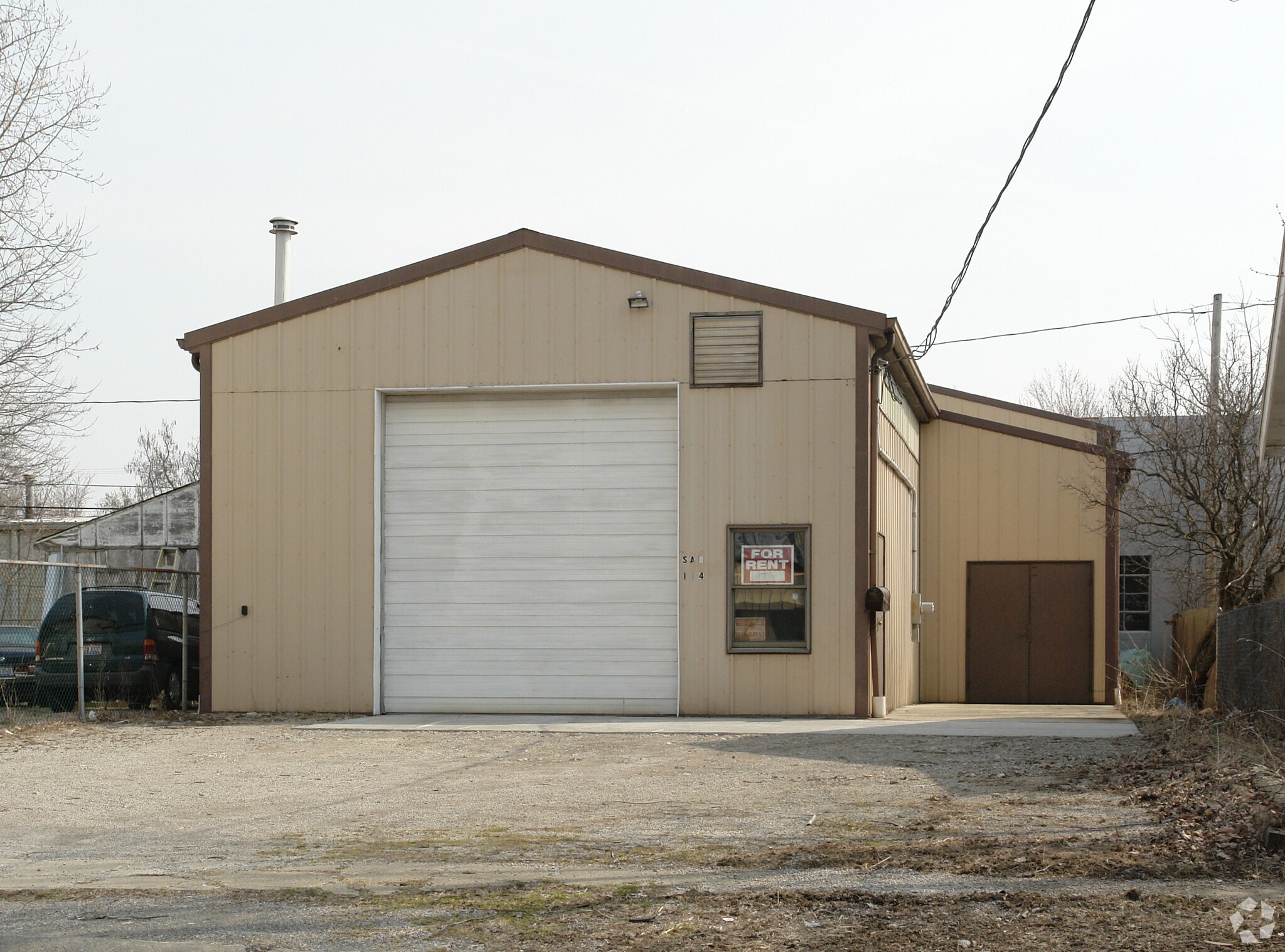 114 Kenwood St, Elyria, OH for Sale