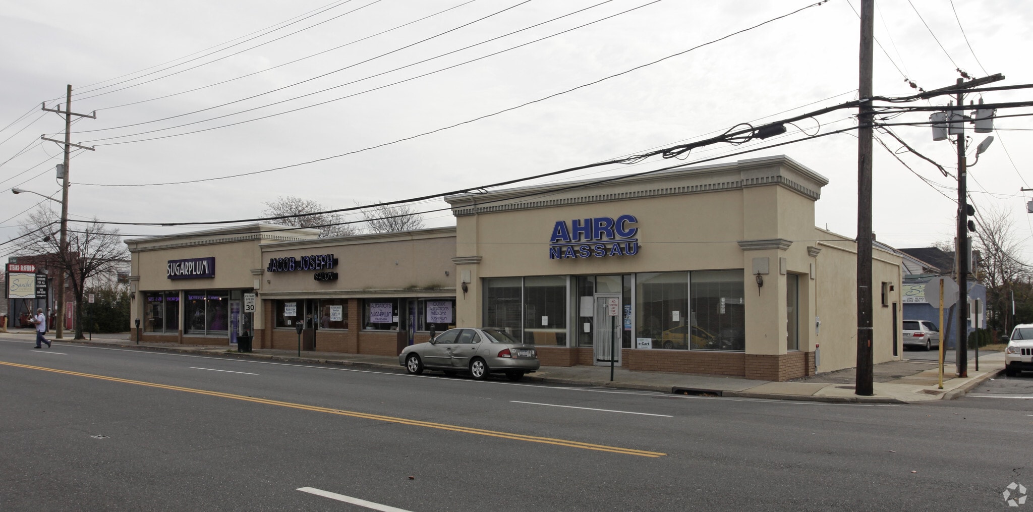 174-182 Merrick Rd, Lynbrook, NY for Rent
