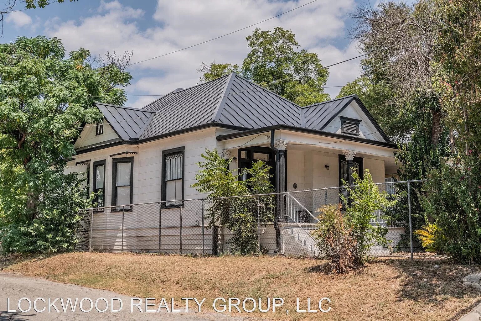 429 E Carson St, San Antonio, TX for Sale