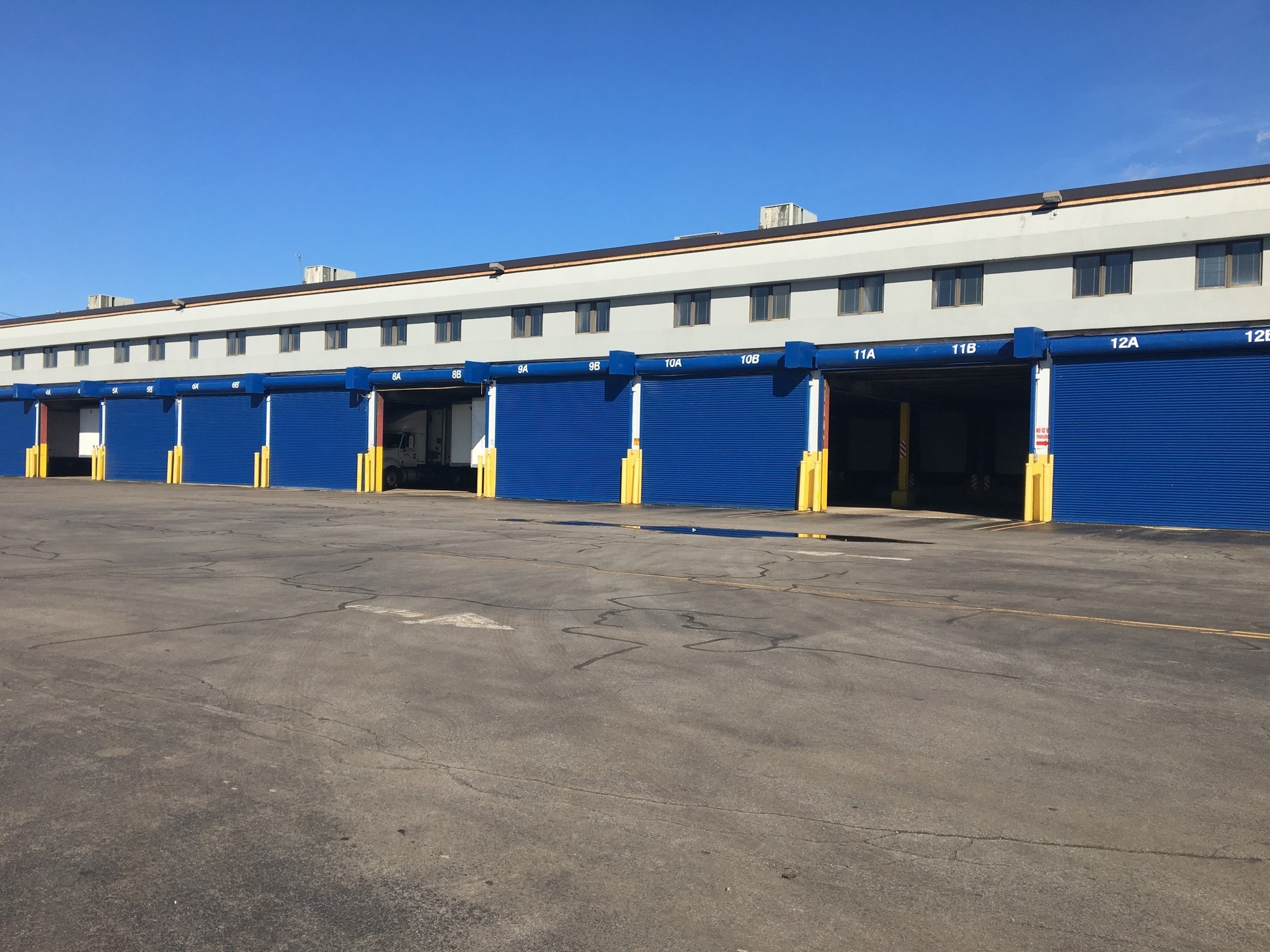 4039 Genesee St, Cheektowaga, NY for Rent