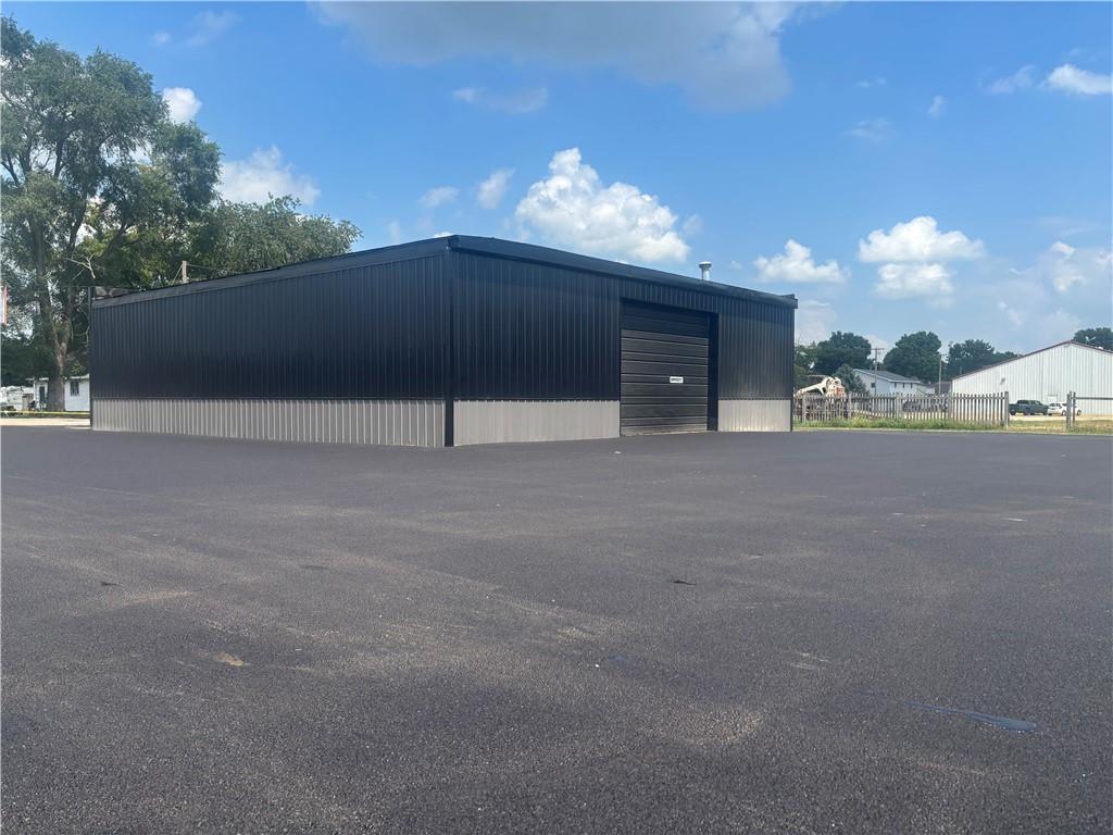 1937 Maple Ave, Mattoon, IL for Sale