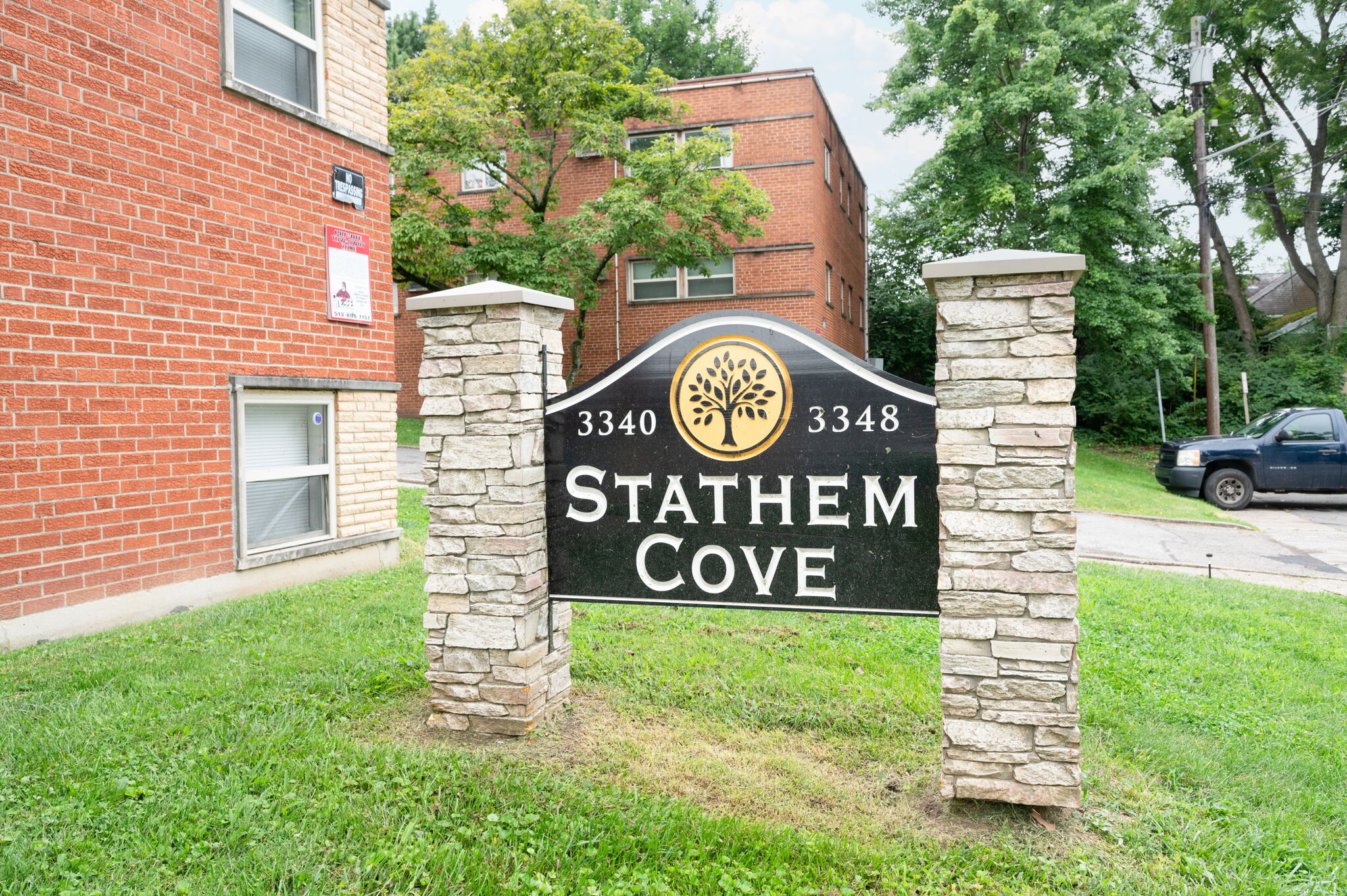 3340-3348 Stathem Ave, Cincinnati, OH for Sale