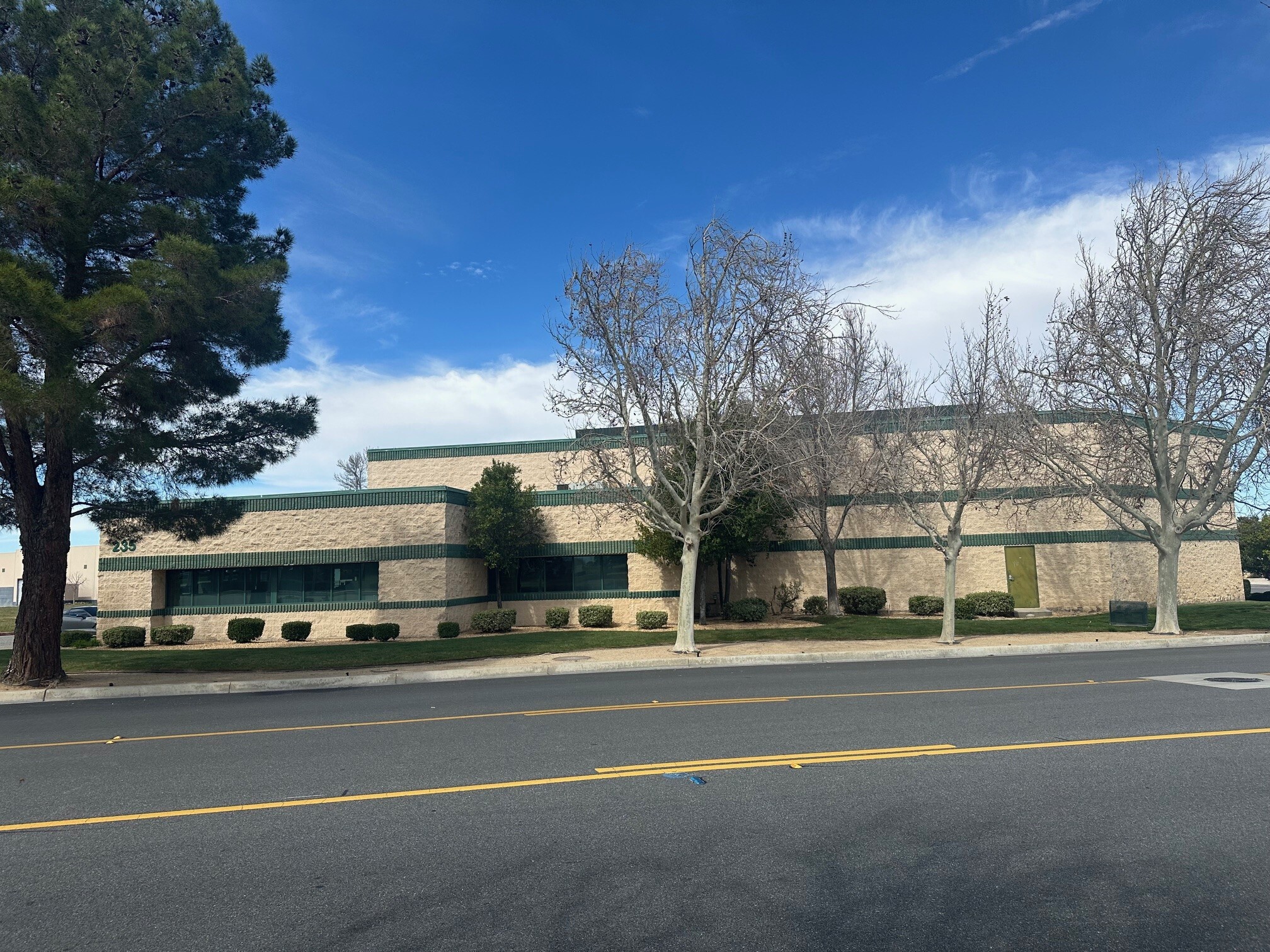 235 E Avenue K10, Lancaster, CA for Sale
