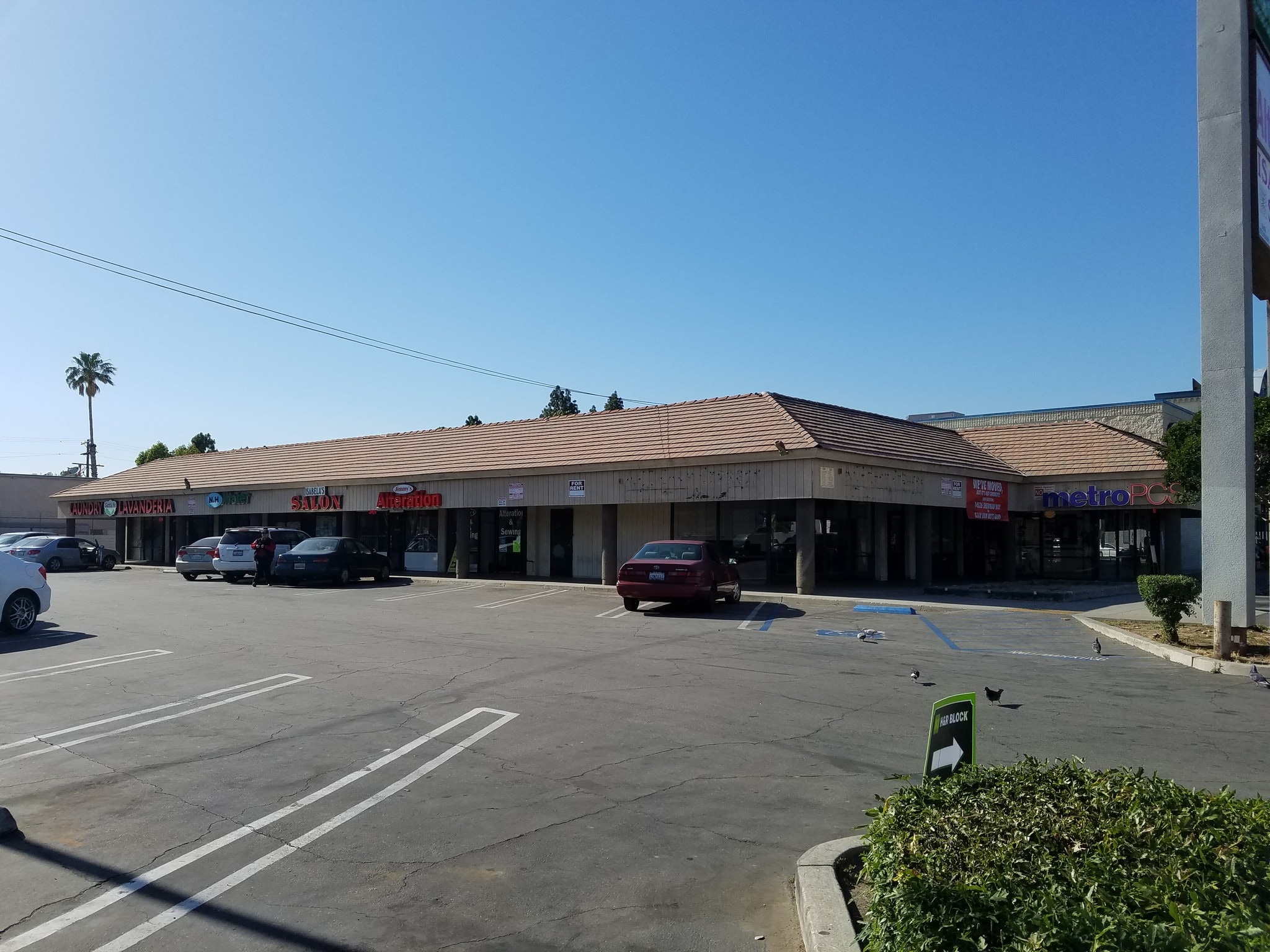 15421-15449 Parthenia St, North Hills, CA for Rent
