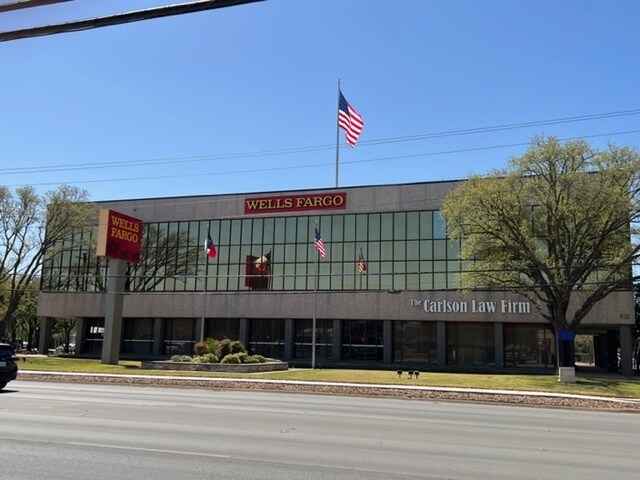 301 Junction Hwy, Kerrville, TX for Rent