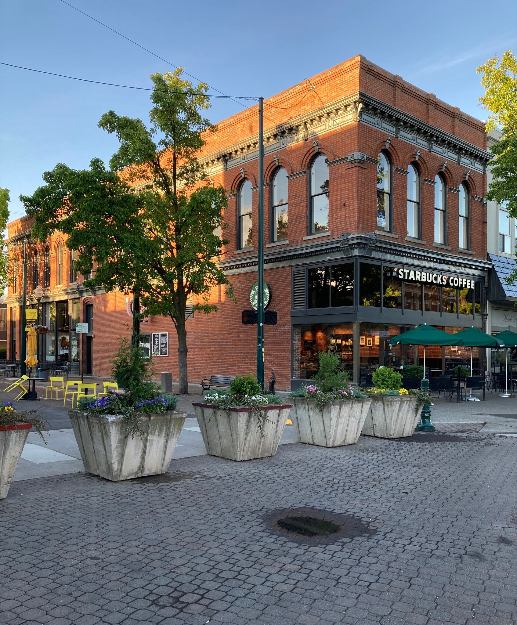 28 E Main St Walla Walla, WA 99362 Office Property for Lease on