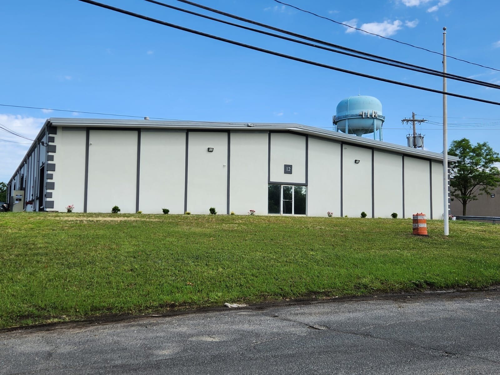 12 Industrial Dr Keyport, NJ 07735 Flex Property for Lease on