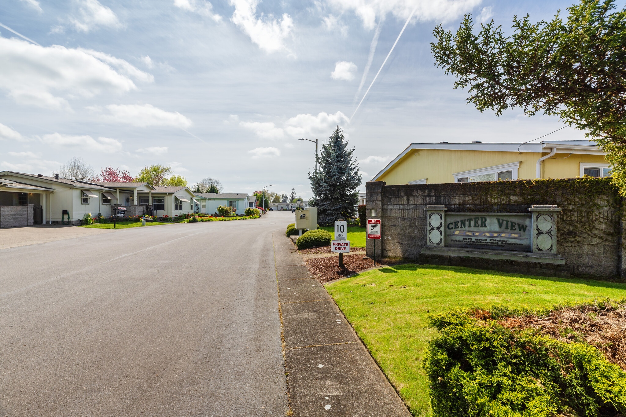 4754 Center St NE, Salem, OR for Sale