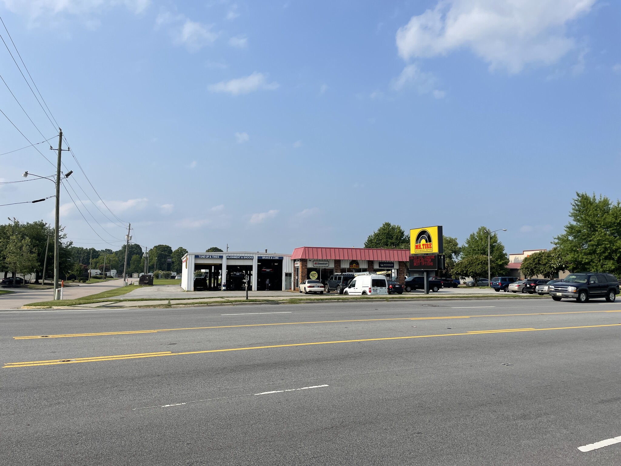 1615 Brimley Dr, Greenville, NC for Sale