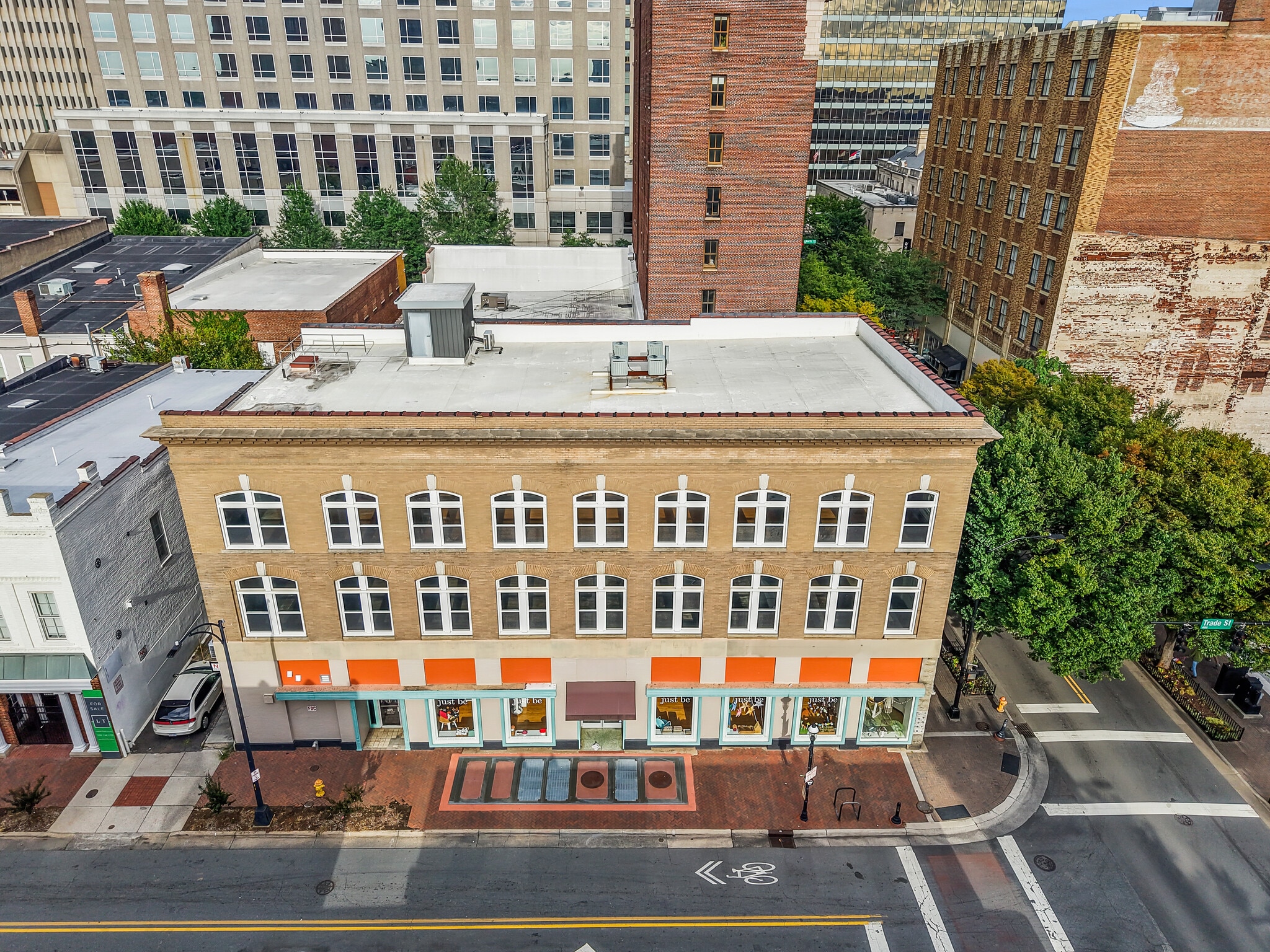 131 W Fourth St, Winston-Salem, NC for Sale