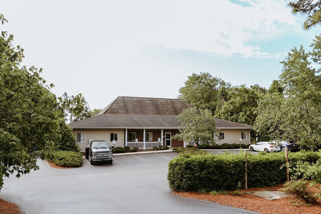 1295 Old Us-1 Hwy S, Southern Pines, NC for Rent