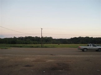 Natchez, MS Commercial - 000F Highway 61 N