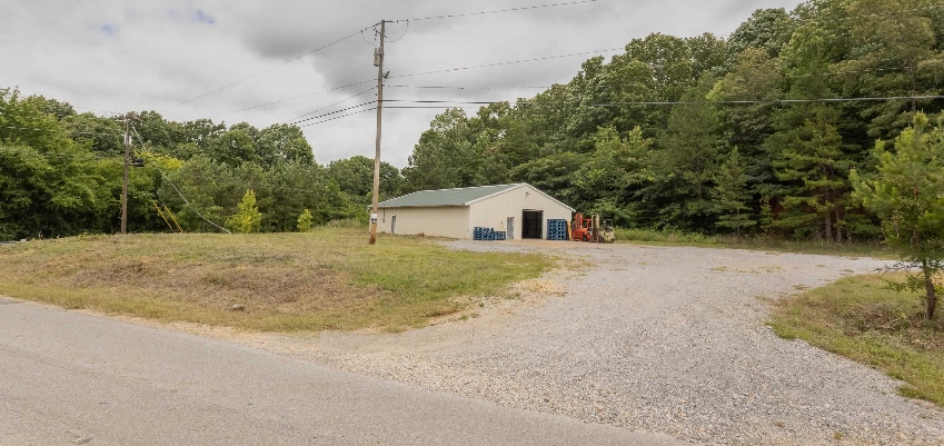 135 Lime Rock Rd, Tuscumbia, AL for Sale