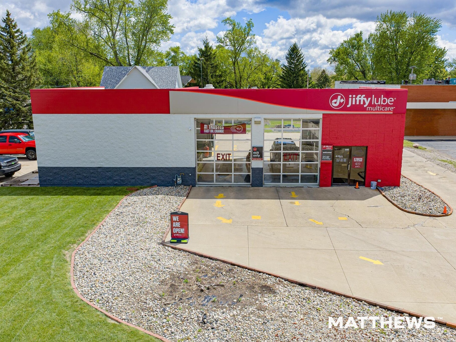 640 N Wayne St, Angola, IN for Sale