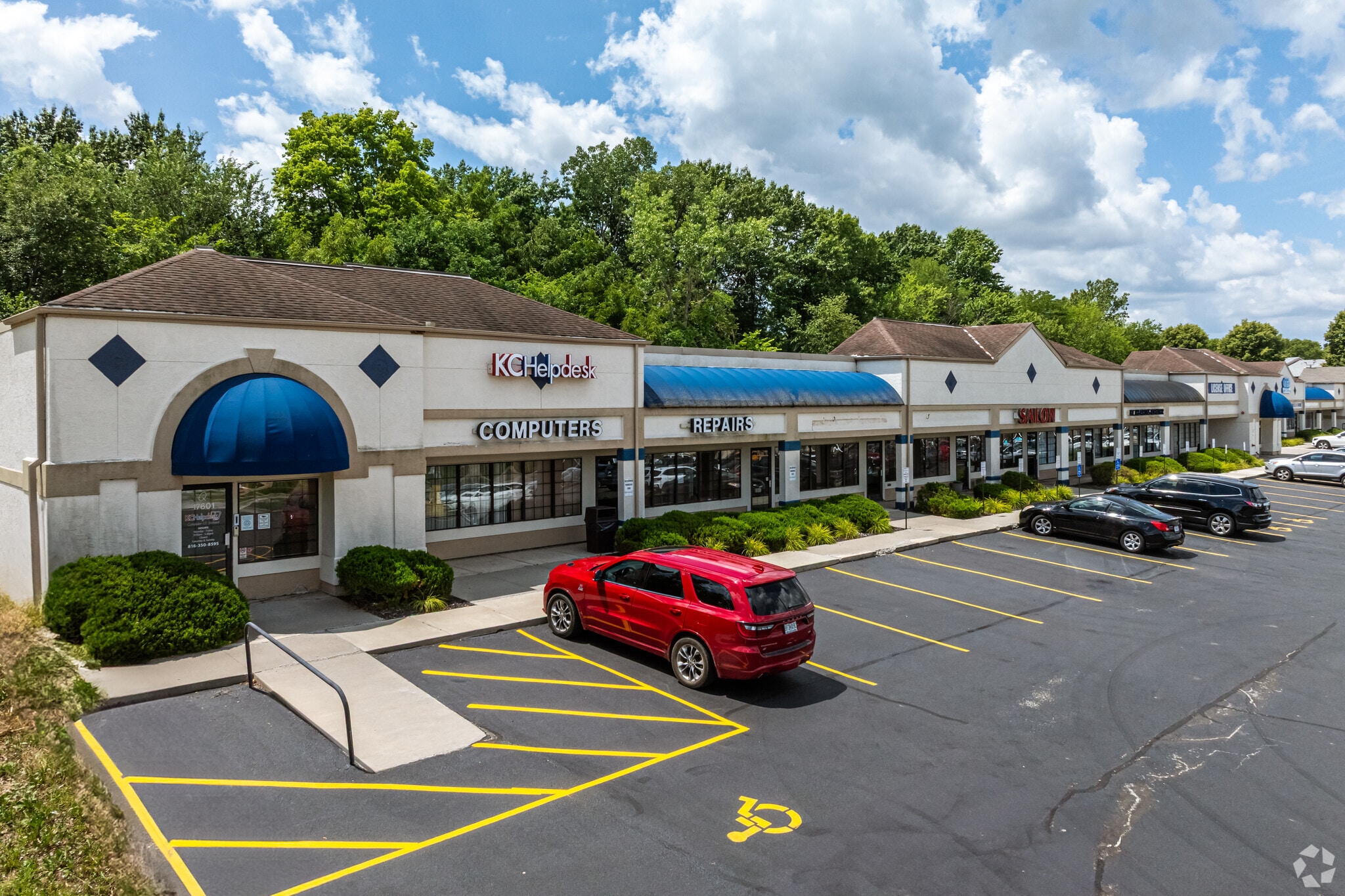 17601 E 40 Hwy, Independence, MO for Rent